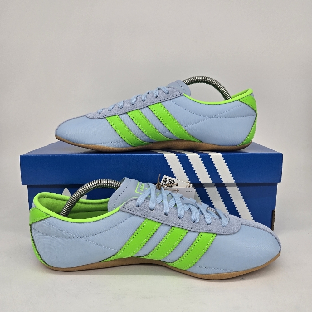 adidas Women's Tokyo JQ0582 Clear Sky Solar Green Gum Shoes Size 9 New - Picture 4 of 8